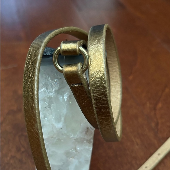 J. Crew Women’s Skinny Gold Bronze Leather Belt, Size Large - Picture 4 of 16